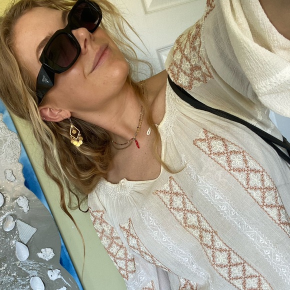 Meet your Posher, Liza - Picture 1 of 1